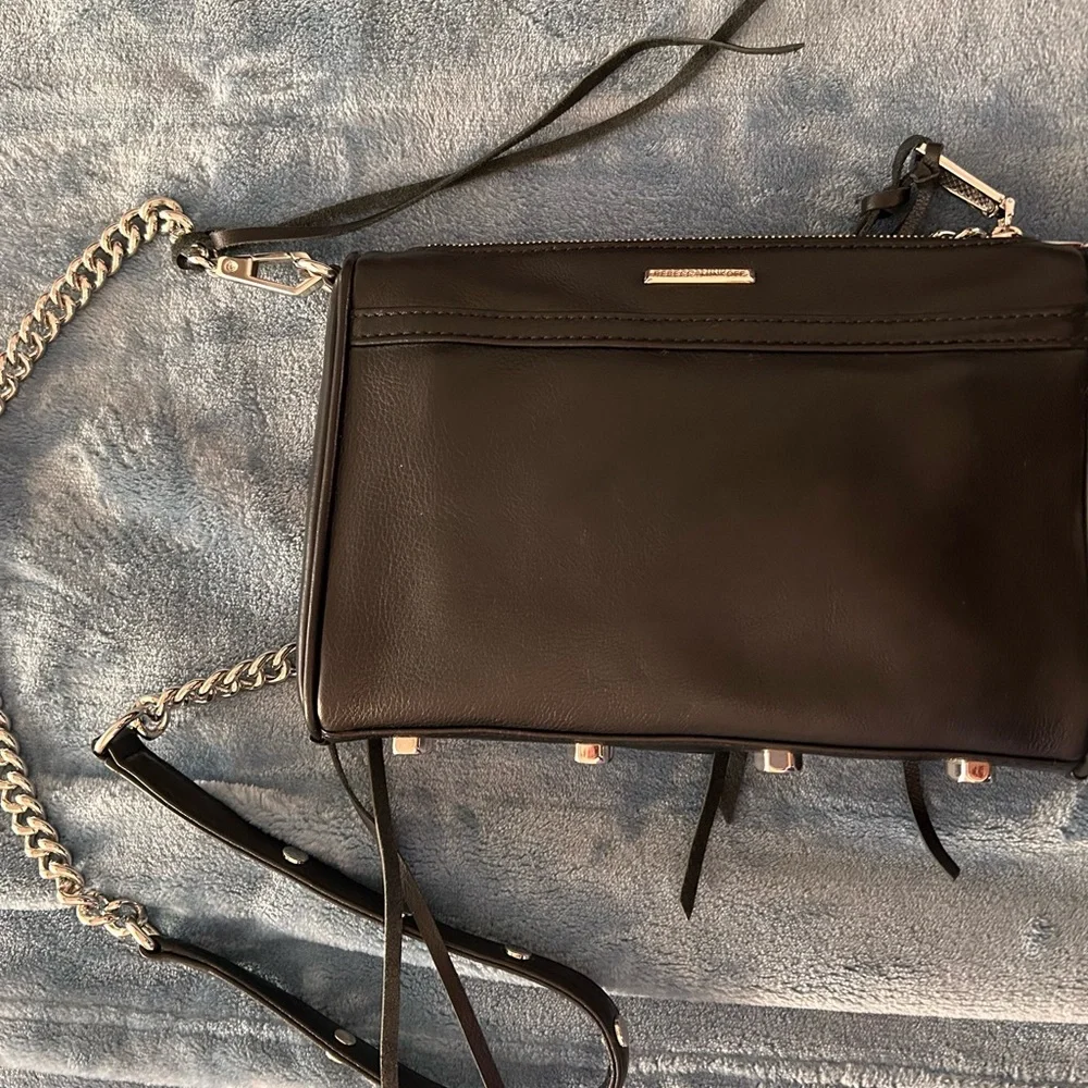 SOLD
Rebecca Minkoff - Black Leather Chain Strap Bag Mini - Picture 9 of 12